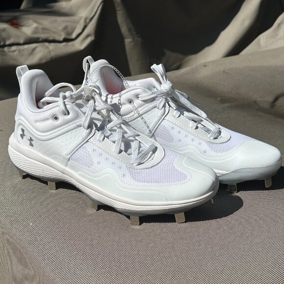 Under Armour Glyde MT Softball Cleats – Women’s Size 9 – New - Picture 1 of 14